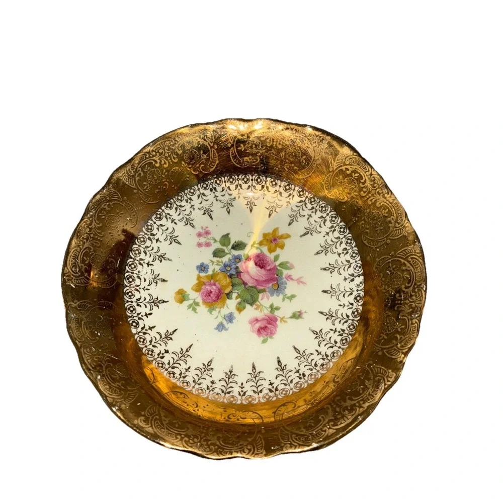 Vintage Vogue Gold Filigree Saucer White Floral 22k Gold Homer Laughlin (5)